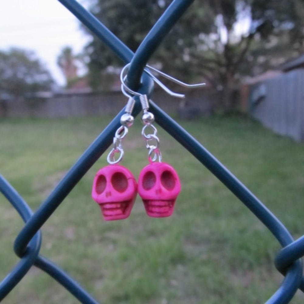 Hot Pink Dangle Skull earrings